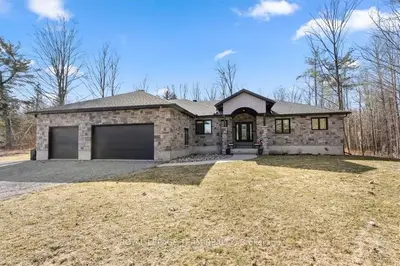 51 MEATH HILL Road, Whitewater Region, ON K8A 6W3