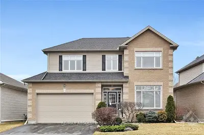 42 HARRY DOUGLAS Drive, Stittsville - Munster - Richmond, ON K2S 1Z3