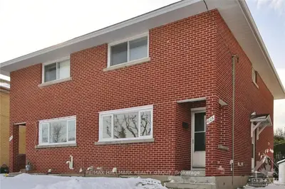 1006 RIDDELL Avenue S, Belair Park - Copeland Park and Area, ON K2C 2J5