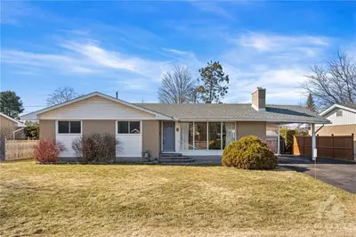 88 Ridgefield Crescent, Bells Corners And South To Fallowfield, On K2h 6s7