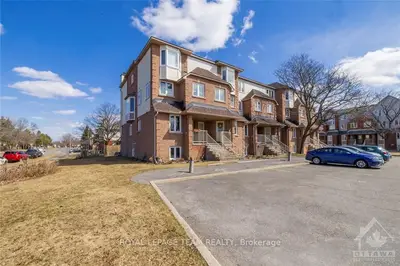 490 BRISTON, Hunt Club - South Keys and Area, ON K1G 5R5