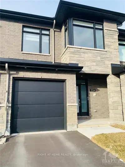 224 Trumpeter Grove, Blossom Park - Airport And Area, On K4m 0n7