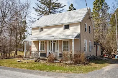 15609 Dixon Road, South Stormont, On K0c 1r0