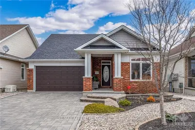 316 Farincourt Crescent, Orleans - Cumberland And Area, On K4a 0m6