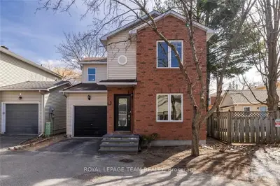 583 Tweedsmuir Avenue 2, Westboro - Hampton Park, On K1z 5p4