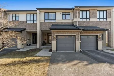 1168 TISCHART Crescent, Kanata, ON K2T 0G4