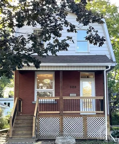 308 ATLANTIS Avenue, Carlingwood - Westboro and Area, ON K2A 1X6