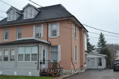 43 Bonnechere Street S, Renfrew, On K7v 1z2