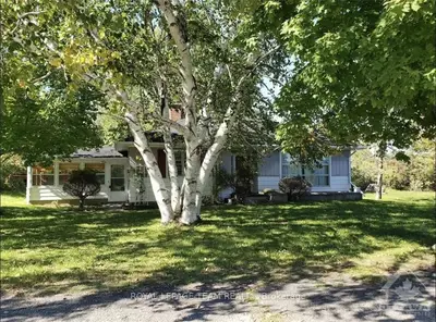 91 Argyle Street, Lanark Highlands, On K0g 1k0