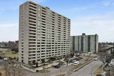 265 Poulin Avenue 812, Britannia - Lincoln Heights And Area, On K2b 7y8