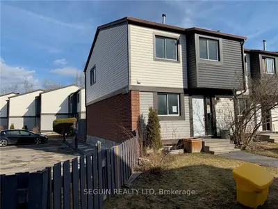3663 ALADDIN Lane, Blossom Park - Airport and Area, ON K1T 1V5