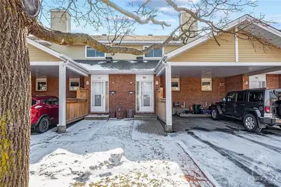 94 BANNERHILL, Hunt Club - South Keys and Area, ON K1V 0T3