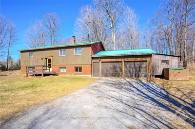 1560 Concession 3 Dalhousie Road, Lanark Highlands, On K0g 1k0