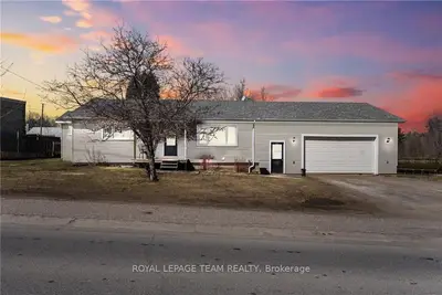 3025 WHITE LAKE Road, McNab/Braeside, ON K0A 3L0