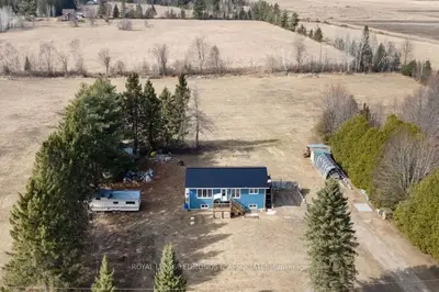 788 Locksley Road, Laurentian Valley, On K8a 6w5