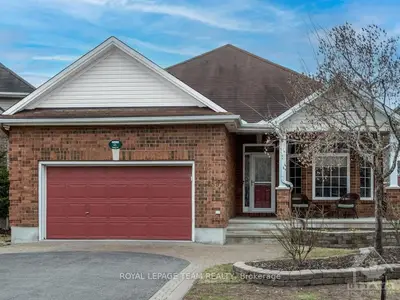 4592 Sugar Maple Drive, Blossom Park - Airport And Area, On K1v 1y4