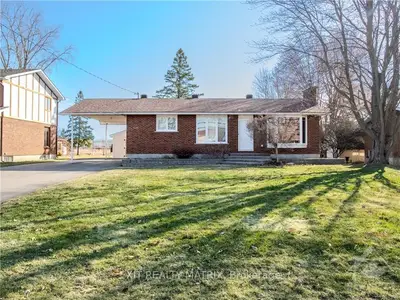 2393 Page Road, Orleans - Convent Glen And Area, On K1w 1h2