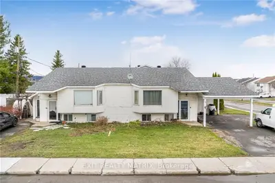 1545 Aberdeen Street, Hawkesbury, On K6a 1l3