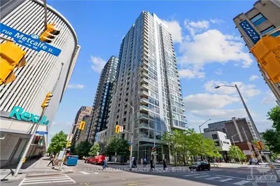 179 Metcalfe Street 1204, Ottawa Centre, On K2p 1p7
