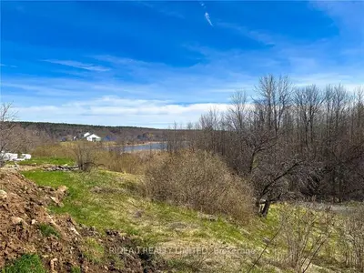 35 Whittler's Cove Lane, Rideau Lakes, On K0g 1x0