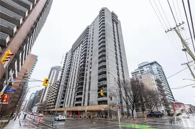 470 Laurier Avenue 2105, Ottawa Centre, On K1r 7w9