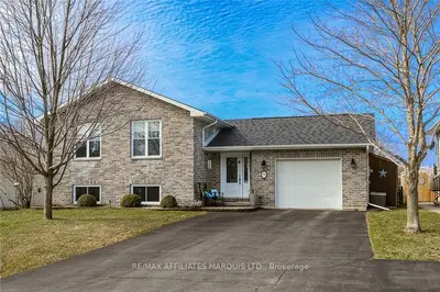 71 Rowan Drive, South Dundas, On K0c 1x0