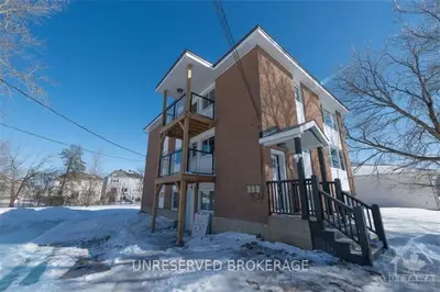 2419 Page Road 2, Orleans - Convent Glen And Area, On K1w 1h2