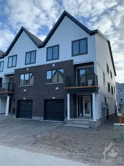 586 Woven, Stittsville - Munster - Richmond, On K2s 1b9