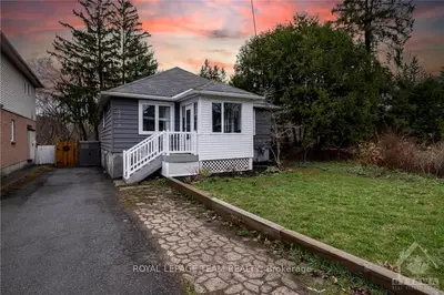 3580 Albion Road, Blossom Park - Airport And Area, On K1t 1a1