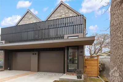 542 Kirkwood Avenue, Westboro - Hampton Park, On K1z 5x1
