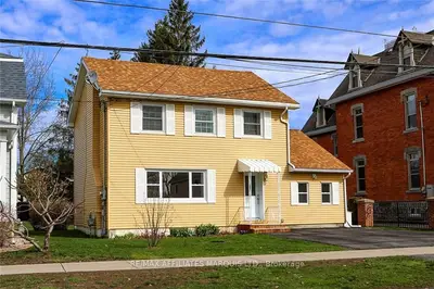 52 Lakeshore Drive, South Dundas, On K0c 1x0