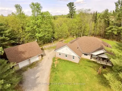 820 Holmes Road, Admaston/bromley, On K7v 3z9