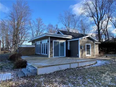 384 Gemmell Road, Merrickville-wolford, On K0g 1g0