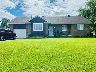 19 DAVID Street, South Stormont, ON K0C 1M0