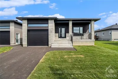 96 Chateauguay Street, Russell, On K0a 1w0