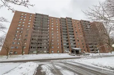 1100 Ambleside Drive 1011, Woodroffe, On K2b 8g6