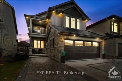 212 Pingwi Place, Blossom Park - Airport And Area, On K1x 0g1