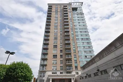 90 Landry Street 2008, Vanier And Kingsview Park, On K1l 0a9