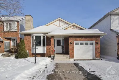 21 Forestview Crescent, Bells Corners And South To Fallowfield, On K2h 9p6