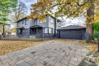900 Wingate Drive, Elmvale Acres And Area, On K1g 1s5