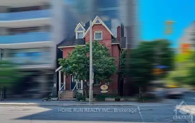 222 Lyon Street N 3, Ottawa Centre, On K1r 5v9