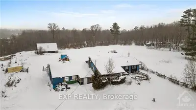 4419 STONECREST Road, Carp - Dunrobin - Huntley - Fitzroy and Area, ON K0A 3M0