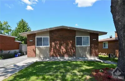 1457 Edgecliffe Avenue, Carlington - Central Park, On K1z 8g2