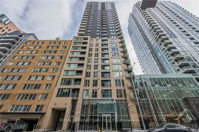 40 Nepean Street 1504, Ottawa Centre, On K2p 0x4