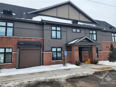 386 EDMUND Street 1, Carleton Place, ON K7C 3G2
