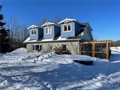1681 Old Montreal Road, Orleans - Cumberland And Area, On K4c 1g7