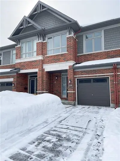 239 Dolce Crescent, Blossom Park - Airport And Area, On K1x 0b3