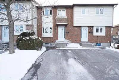 1742d Lamoureux Drive, Orleans - Cumberland And Area, On K1e 2n2