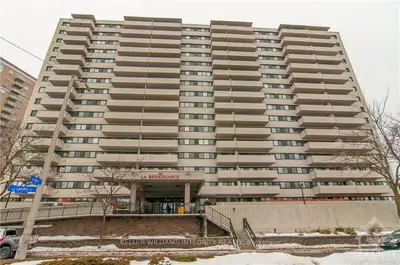 40 Landry Street 614, Vanier And Kingsview Park, On K1l 8k4