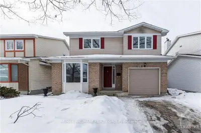 1175 SAUTERNE Park, Orleans - Convent Glen and Area, ON K1C 2H3